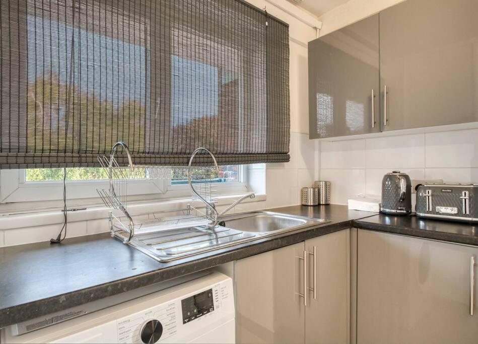 Kings Cross Apartment 4 Br ロンドン エクステリア 写真